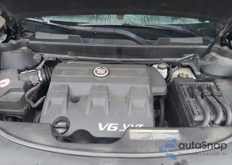 2015 Cadillac Srx Luxury Collection z USA, uszkodzony, nr VIN 3GYFNEE30FS556977